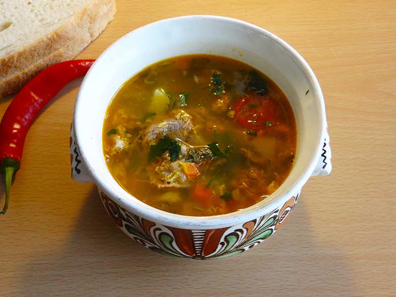 Ciorbă de vițel