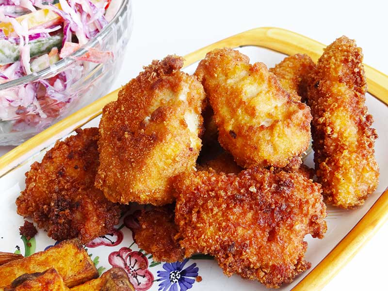 Chicken Nuggets with Sweet potato and Rainbow salad