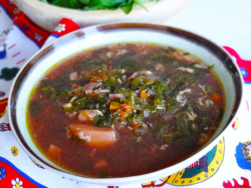 Ciorbă de lobodă-după rețeta bunicii