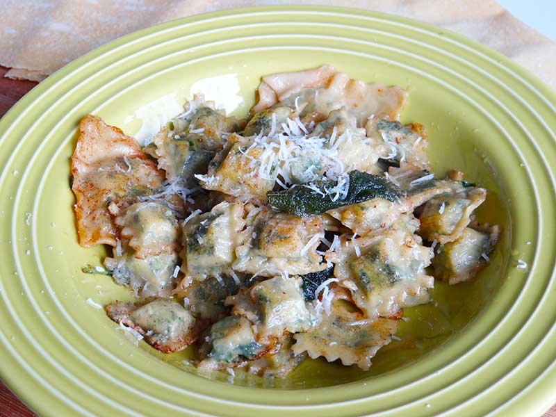 Ravioli cu spanac și ricotta(urdă)